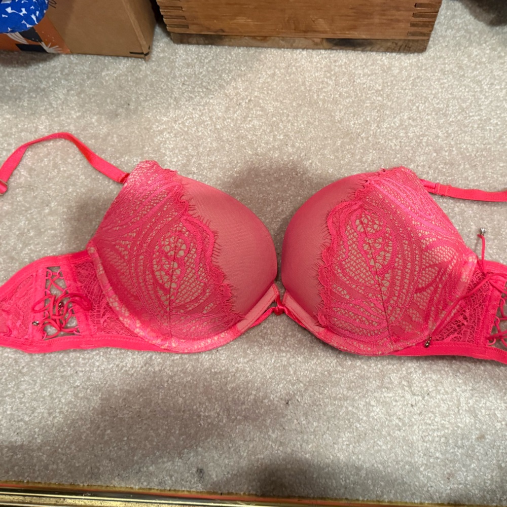 Victoria's Secret Vibrant Pink Lace Bra